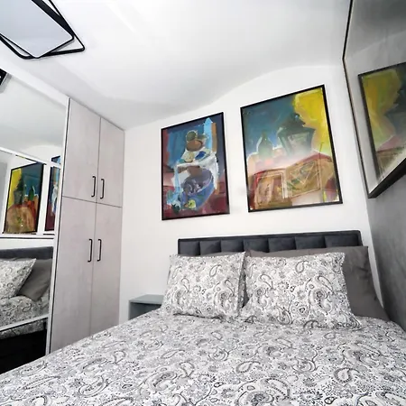 Mini Spot Daire Belgrad